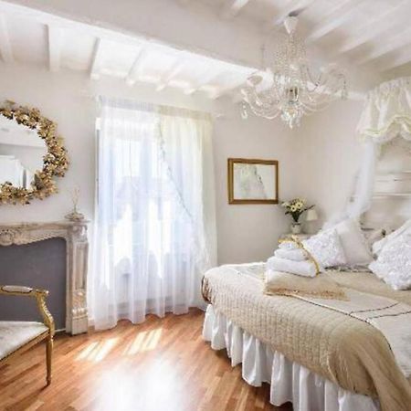 Appartamento Incantevole Nel Centro Di Арецо Екстериор снимка